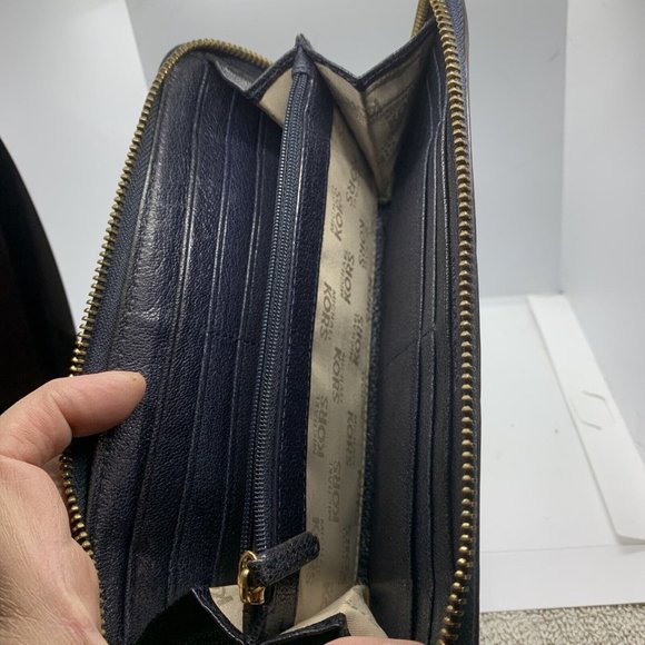 Authentic Michael Kors McGraw Slim Satchel w/ Matching Wallet - Picture 10 of 11